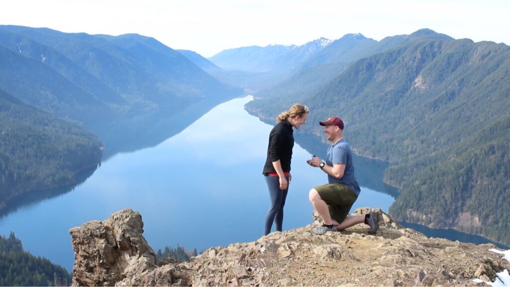 Nicole's now husband proposing to her in the park